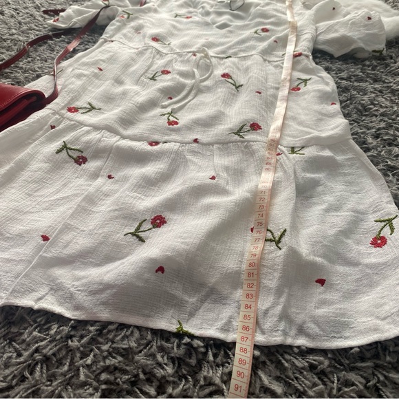 NWT SugarLips Emagine Embroidered Floral Mini Driss - Picture 9 of 9